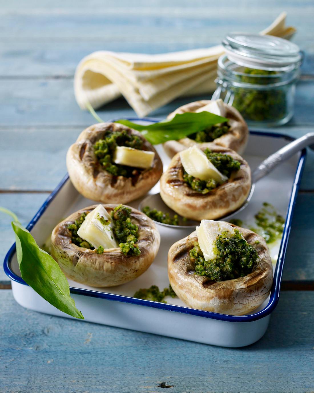 Gegrillte Riesenchampignons mit Bärlauchpesto und Ziegenkäse Rezept ...