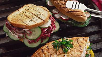 Gegrilltes gefülltes Fladenbrot Rezept - Foto: LECKER @ Bauer Media Group