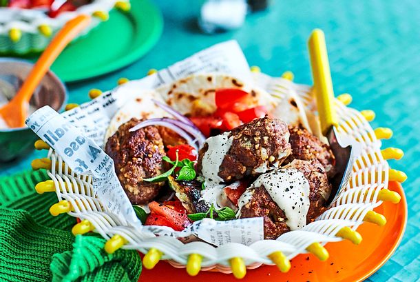 Geheimfavoriten-Köfte mit Auberginen-Flanke Rezept