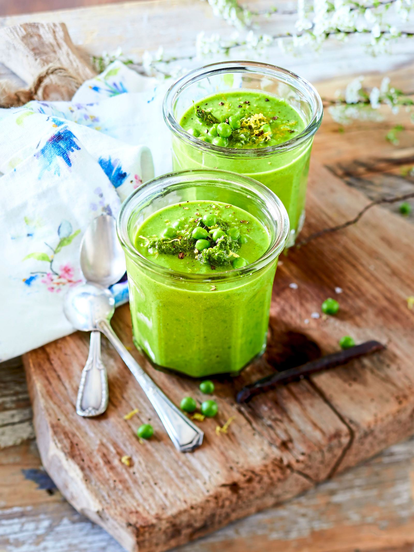 Gekühlte Erbsen-Minz-Suppe Rezept | LECKER