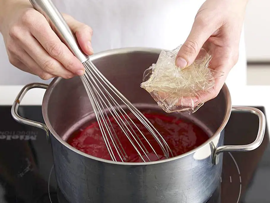 Gelatine auflösen - so geht's - gelatine_aufloesen_4