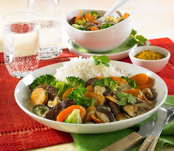 Gelbes Rinder-Curry Rezept Gelbes Rinder-Curry Rezept