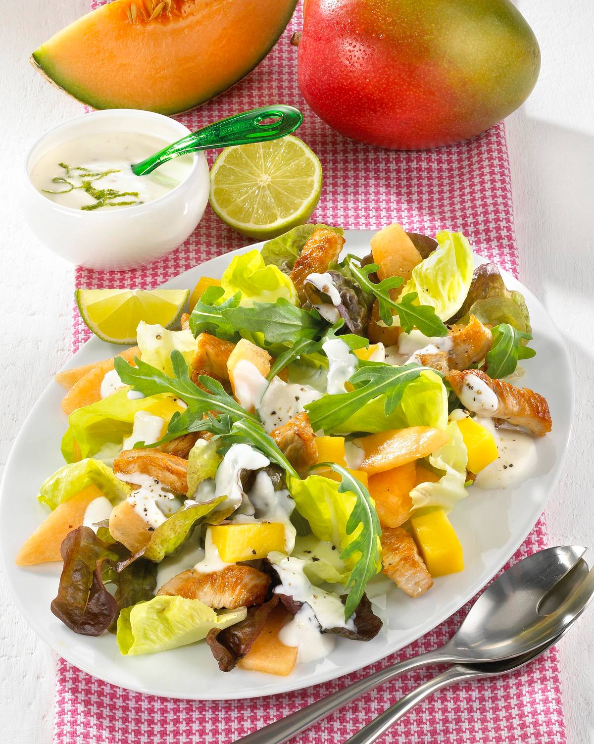 Gemischter Blattsalat mit Früchten Rezept