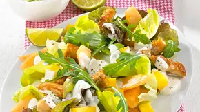 Gemischter Blattsalat mit Früchten Rezept - Foto: LECKER @ Bauer Media Group Gemischter Blattsalat mit Früchten Rezept - Foto: LECKER @ Bauer Media Group