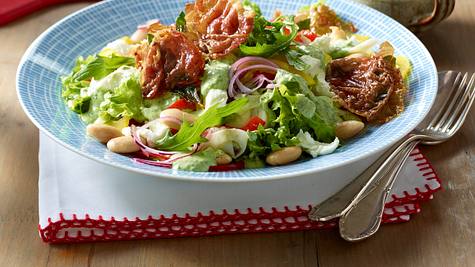 Gemischter Salat mit Rucoladressing Rezept - Foto: House of Food / Bauer Food Experts KG