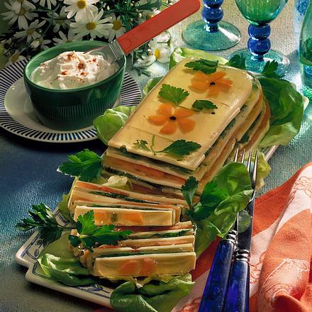 Gemüse-Käsesülze Rezept Gemüse-Käsesülze Rezept