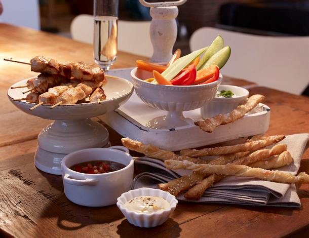 Gemüse mit drei Dips Rezept Gemüse mit drei Dips Rezept