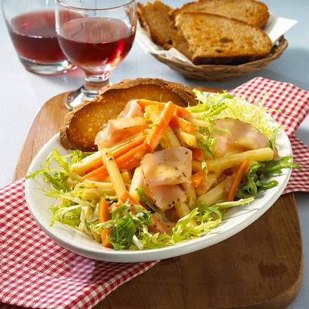 Gemüse-Salat mit Putenbrust Rezept Gemüse-Salat mit Putenbrust Rezept