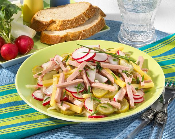 Gemüse-Wurst-Salat Rezept