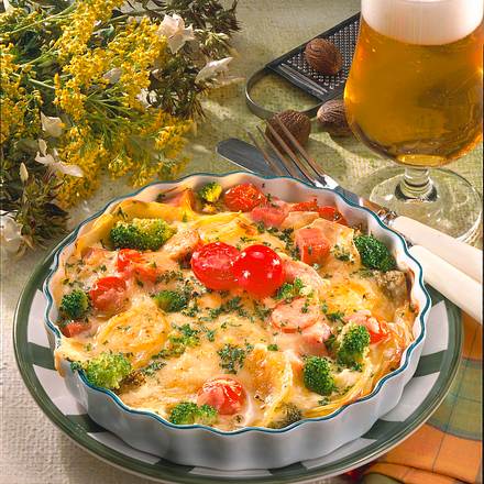 Gemüsegratin mit Kasseler Rezept Gemüsegratin mit Kasseler Rezept