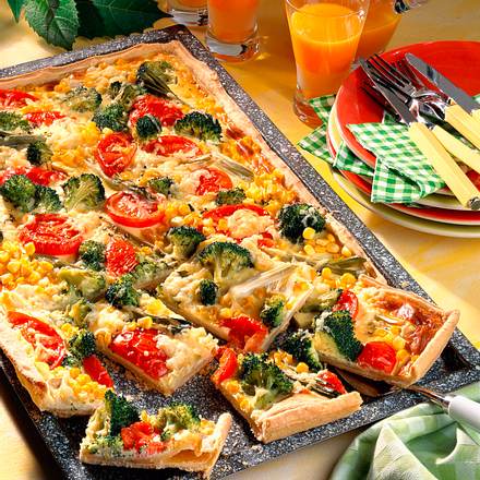Gemüsekuchen mit Schmandguss Rezept Gemüsekuchen mit Schmandguss Rezept