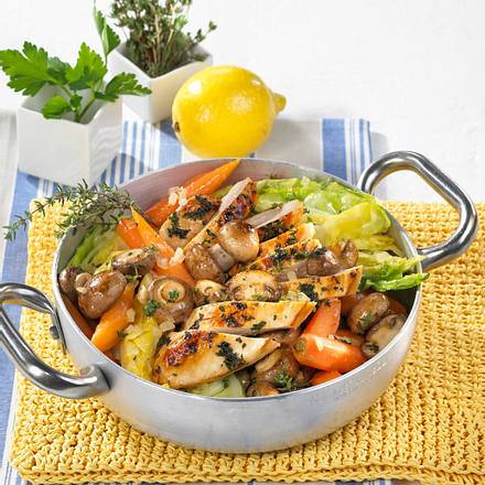 Gemüsepfanne mit Hähnchenfilet Rezept Gemüsepfanne mit Hähnchenfilet Rezept