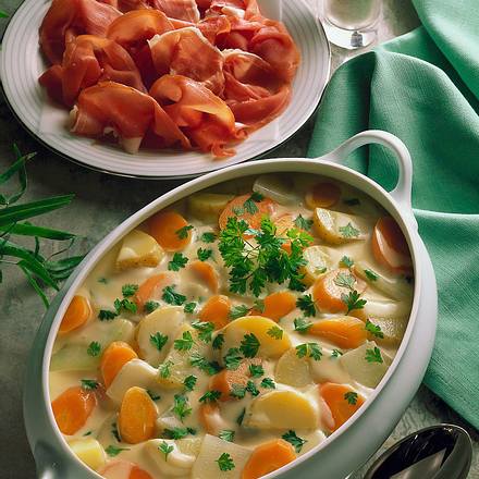 Gemüseragout mit Parmaschinken Rezept Gemüseragout mit Parmaschinken Rezept