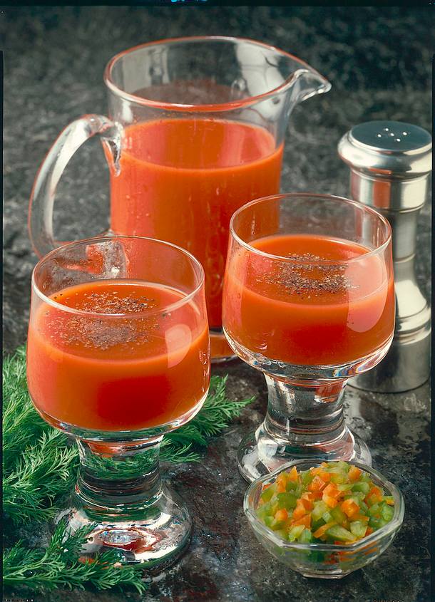 Gemüsesaft mit Paprika Rezept | LECKER