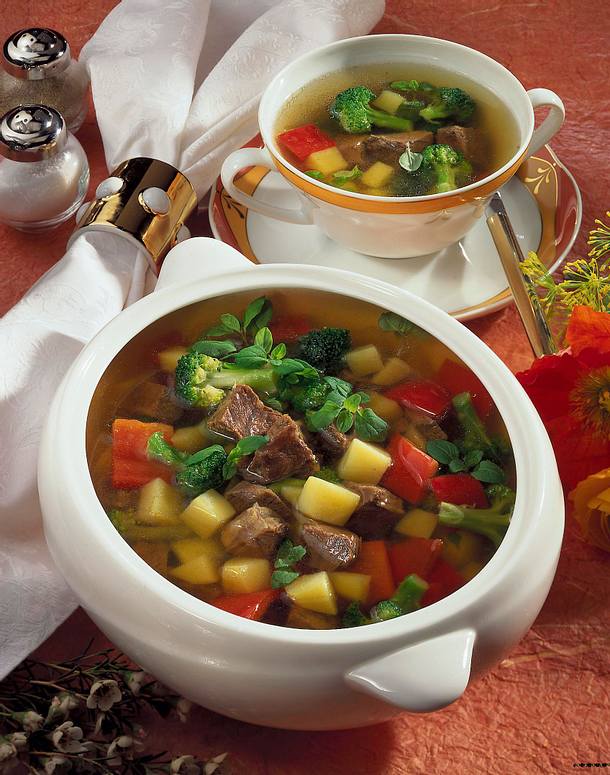 Gemüsesuppe Mit Brokkoli