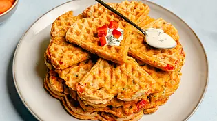 Gemüsewaffeln Rezept - Foto: ShowHeroes für LECKER @ Bauer Media Group