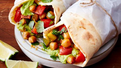 Gemüse-Avocado-Wrap Rezept - Foto: House of Food / Bauer Food Experts KG