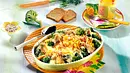Gemüse-Gratin mit Käsesoße und Zwieback-Kuste Rezept - Foto: LECKER @ Bauer Media Group