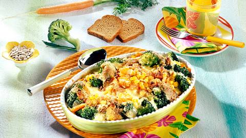 Gemüse-Gratin mit Zwieback-Kruste Rezept - Foto: House of Food / Bauer Food Experts KG