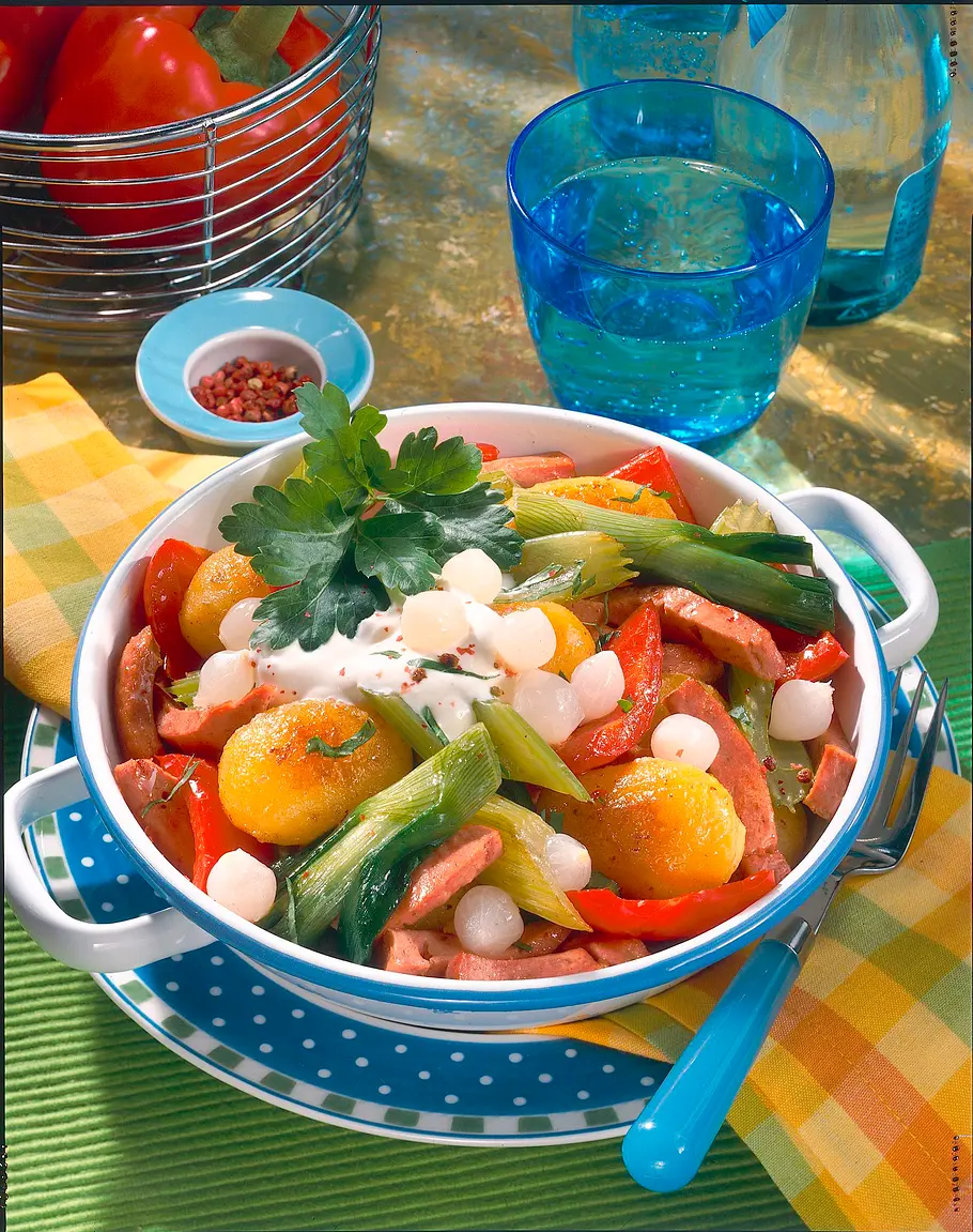 Gemüse-Pfanne mit Fleischwurst Rezept Gemüse-Pfanne mit Fleischwurst Rezept
