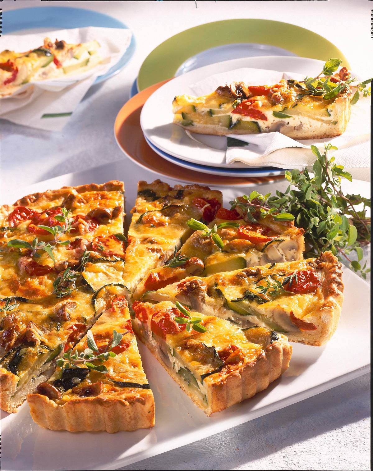 Gemüse-Quiche mit Gouda Rezept