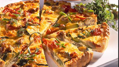 Gemüse-Quiche mit Gouda Rezept - Foto: House of Food / Bauer Food Experts KG