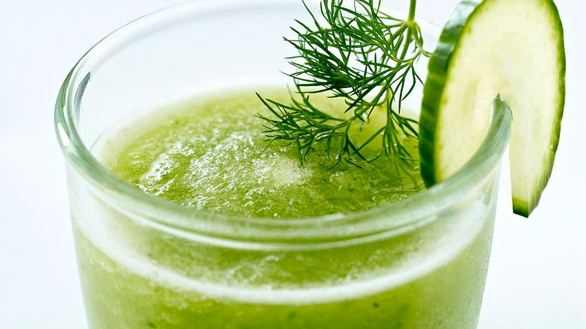 Gemüsesaft mit Salatgurke, Rettich und Dill Rezept - Foto: House of Food / Bauer Food Experts KG