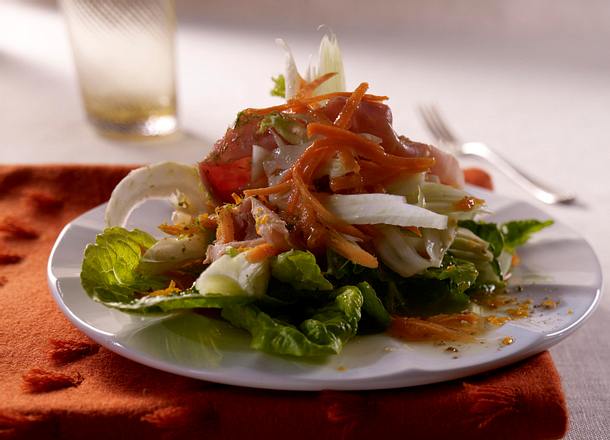 Geraspelter Möhren-Fenchel-Salat mit französischem Kochschinken Rezept Geraspelter Möhren-Fenchel-Salat mit französischem Kochschinken Rezept