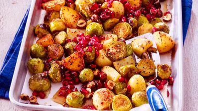 Geröstetes Gemüse mit Granatapfel Rezept - Foto: LECKER @ Bauer Media Group