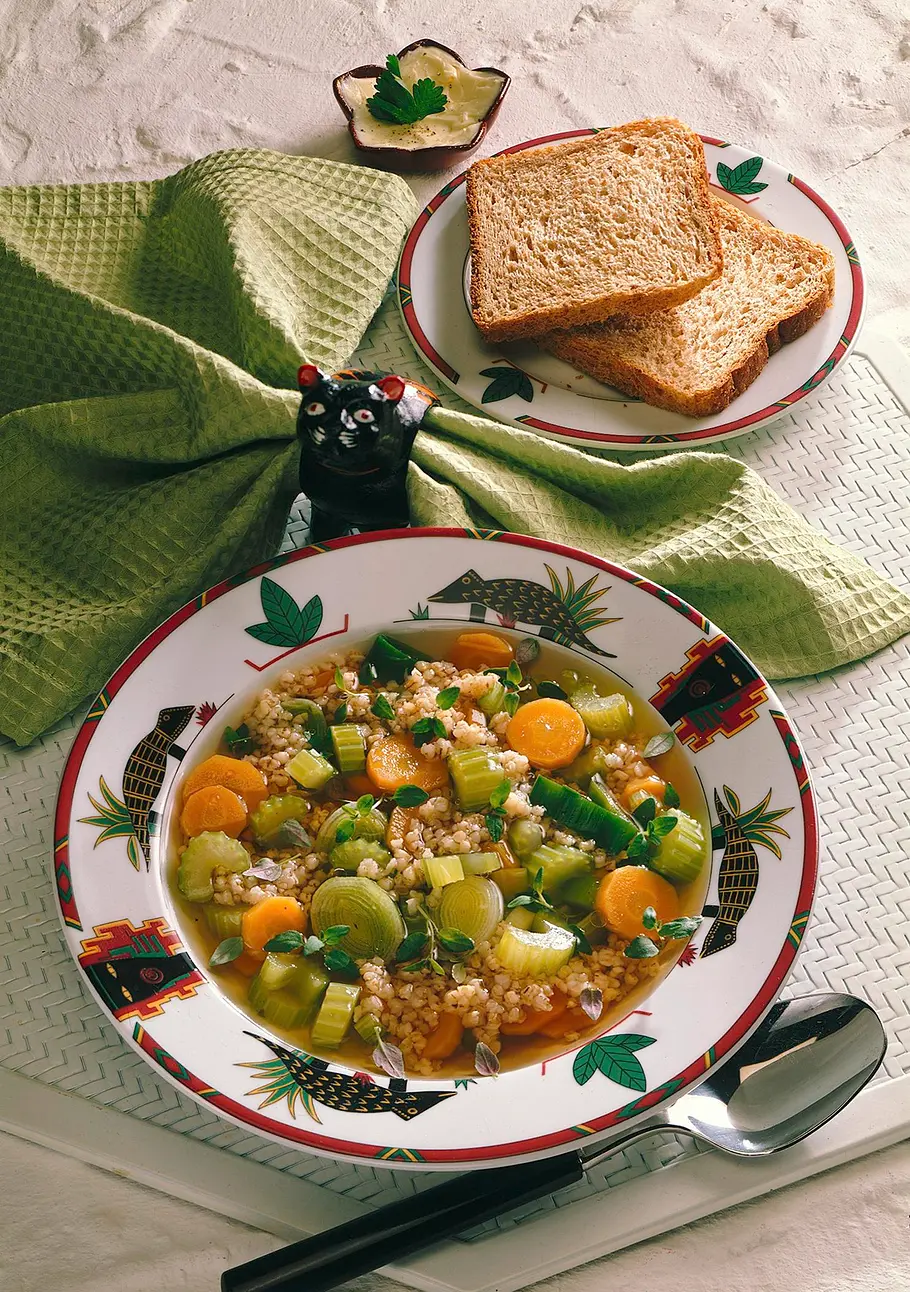 Gerstensuppe mit Gemüse Rezept Gerstensuppe mit Gemüse Rezept