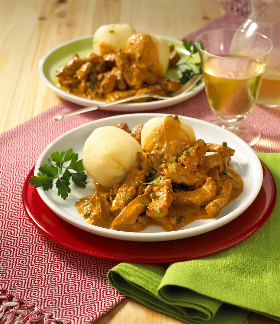 Geschnetzeltes in Pfefferrahm-Soße Rezept Geschnetzeltes in Pfefferrahm-Soße Rezept