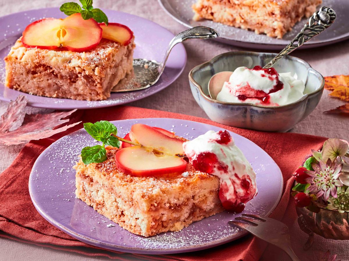 Gestreuter Apfel-Tassenkuchen Rezept