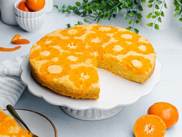 Gestürzter Mandarinenkuchen