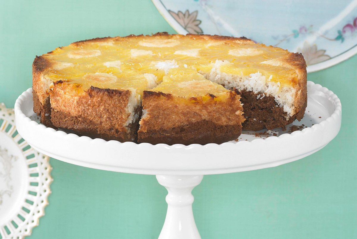 Gestürzter Ananas-Kokos-Kuchen Rezept