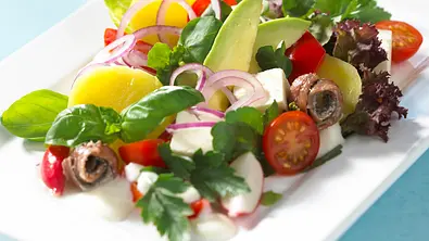 Gesündester Salat der Welt Rezept - Foto: LECKER @ Bauer Media Group