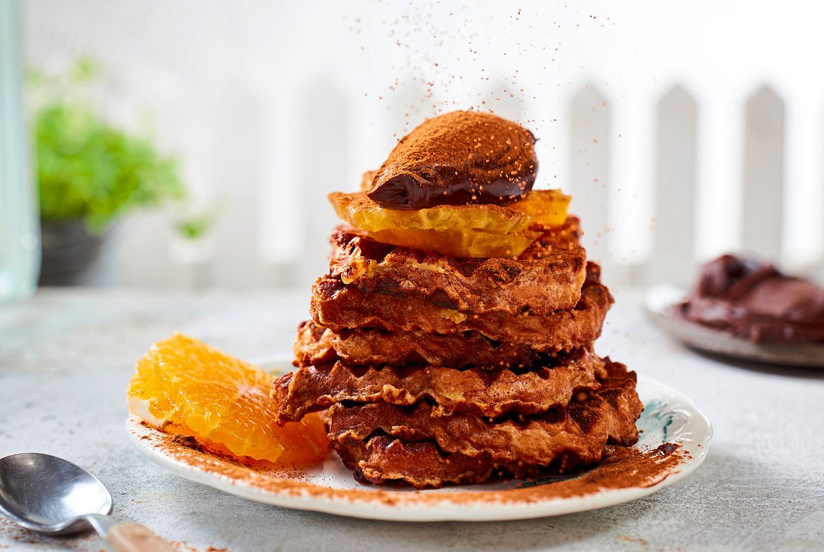 Gewaffelte Zwieback-Ritter mit Zartbitter-Ganache und Zimt-Kakao Rezept