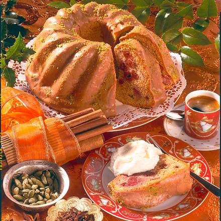 Gewürz-Napfkuchen mit Baileys Rezept Gewürz-Napfkuchen mit Baileys Rezept