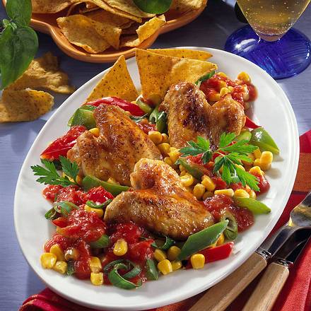 Glasierte Hähnchenflügel mit feurigem Gemüse Rezept Glasierte Hähnchenflügel mit feurigem Gemüse Rezept