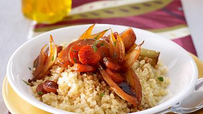 Glasiertes Gemüse mit Bulgur Rezept - Foto: LECKER @ Bauer Media Group