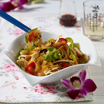 Glasnudelsalat mit Hähnchen Rezept Glasnudelsalat mit Hähnchen Rezept
