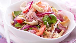 Glasnudelsalat mit Limettendressing Rezept - Foto: House of Food / Bauer Food Experts KG