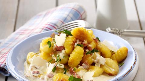 Gnocchi Carbonara Rezept - Foto: House of Food / Bauer Food Experts KG