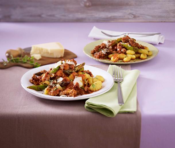 Gnocchi in Mett-Pizza-Soße Rezept