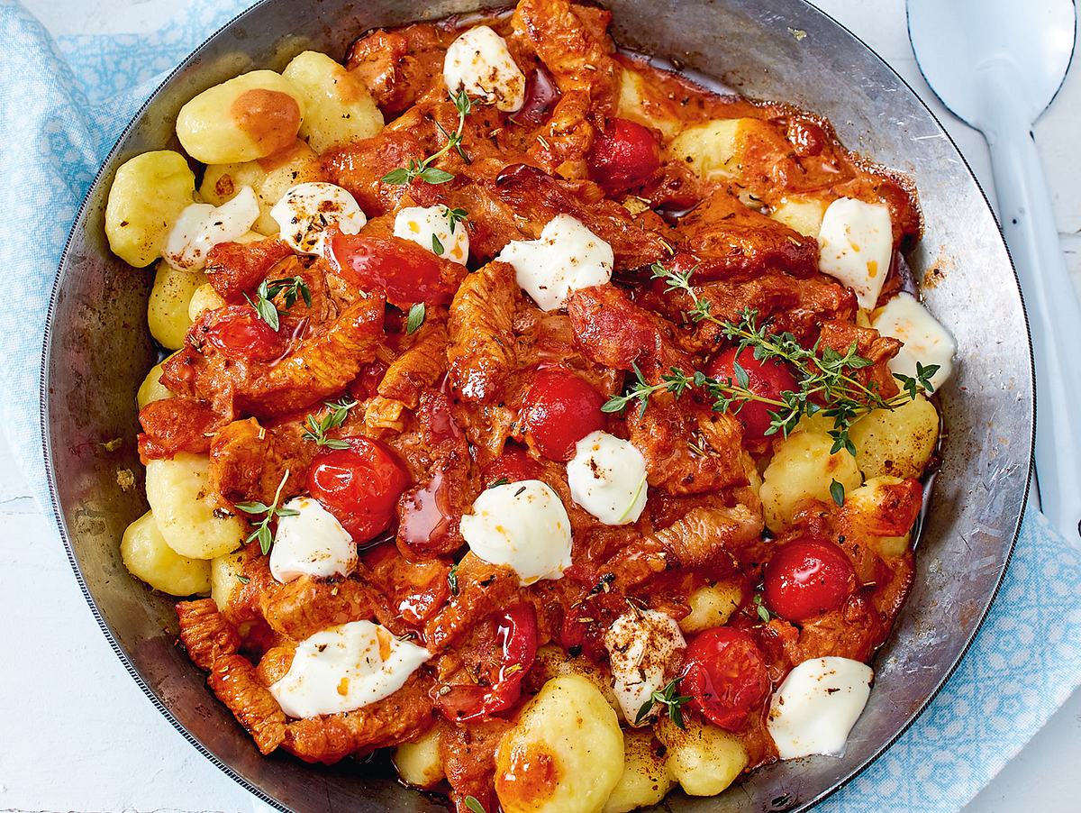 Gnocchi in Tomaten-Mascarpone-Soße Rezept