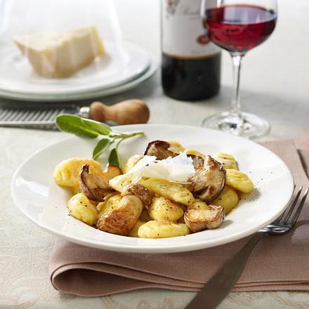 Gnocchi mit Grana Padano und Steinpilzen Rezept