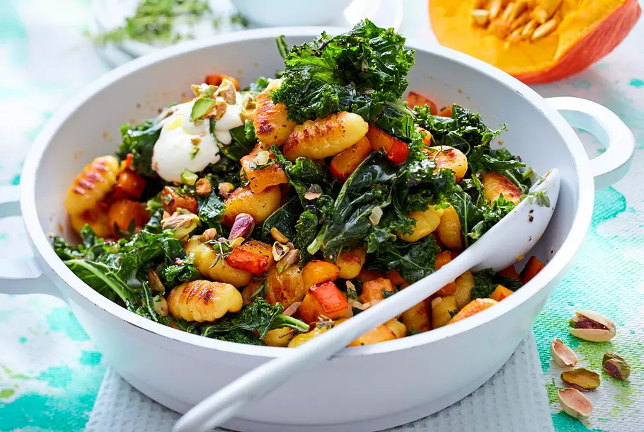 Gnocchi mit Raketen-Grünkohl Rezept Gnocchi mit Raketen-Grünkohl Rezept
