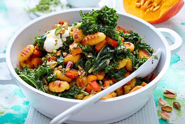 Gnocchi mit Raketen-Grünkohl Rezept Gnocchi mit Raketen-Grünkohl Rezept