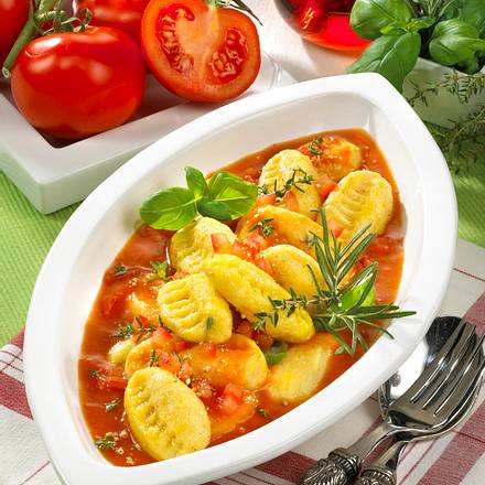 Gnocchi mit Tomatensoße Rezept Gnocchi mit Tomatensoße Rezept