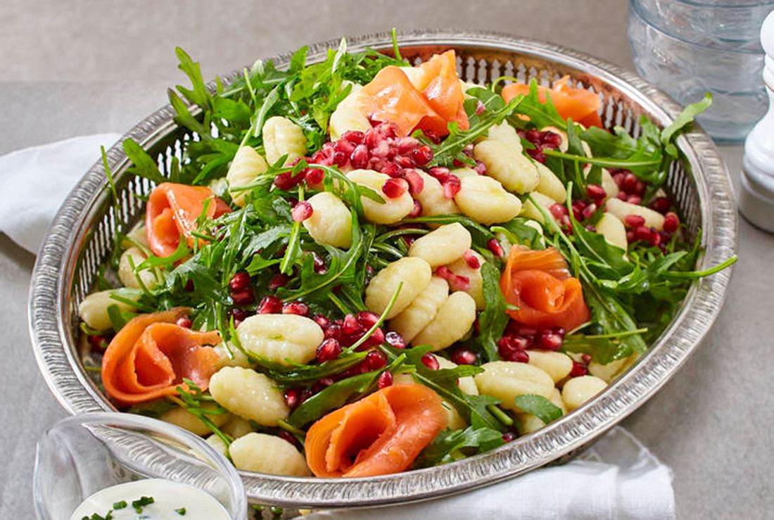   Gnocchi-Salat mit Lachs Rezept