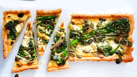 Go-green-Tarte mit Brokkolini Rezept - Foto: House of Food / Bauer Food Experts KG